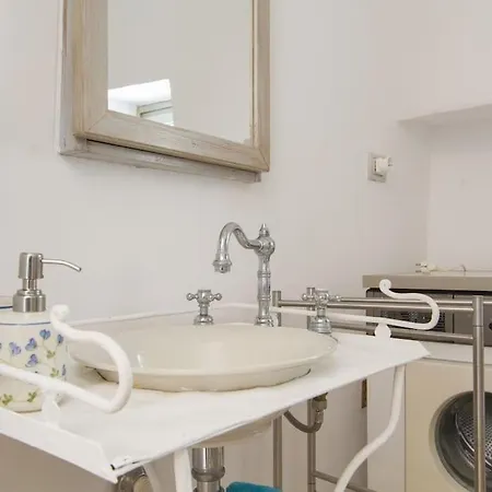 Authentic Trullo In The Heart Of Puglia